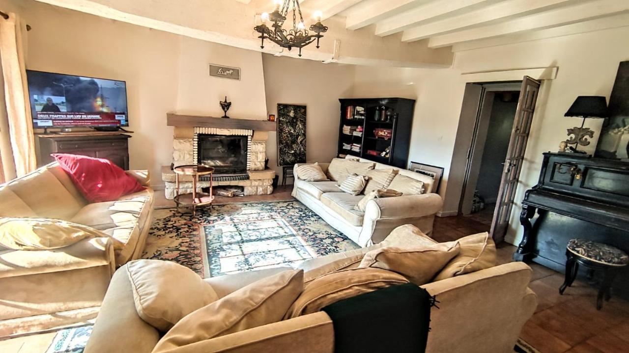 La Maison Bleue Varzy 外观 照片