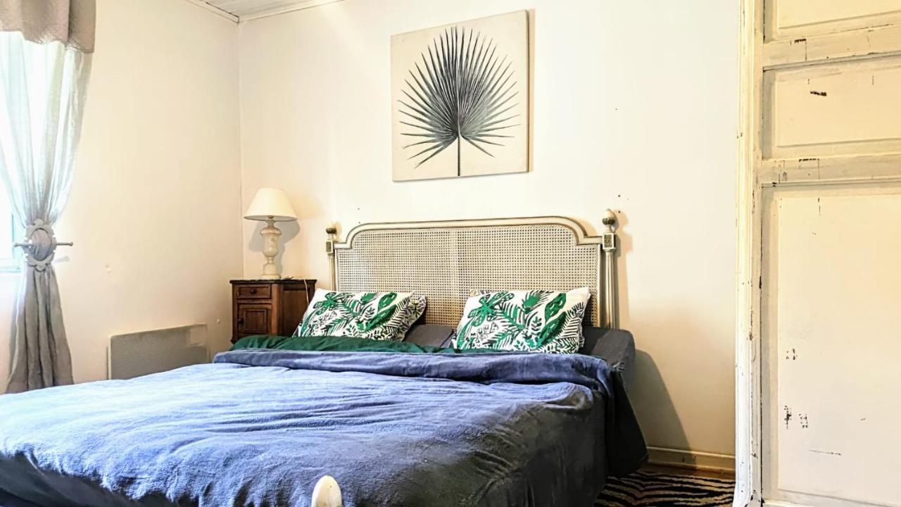 La Maison Bleue Varzy 外观 照片