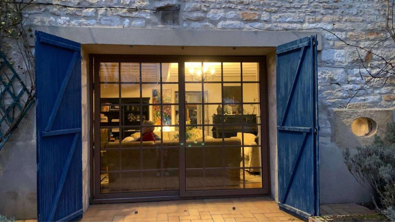 La Maison Bleue Varzy 外观 照片