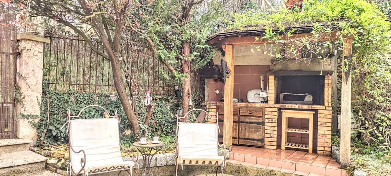 La Maison Bleue Varzy 外观 照片